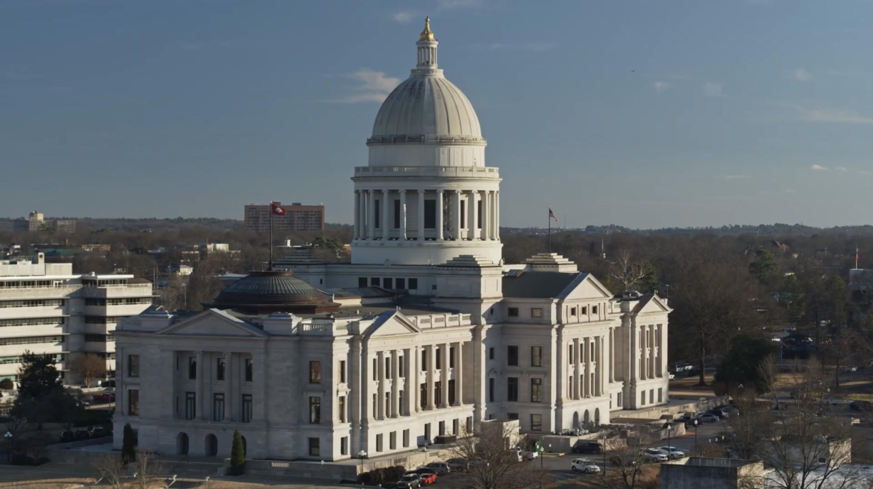An arial shot of the Arkansas State Capitol building