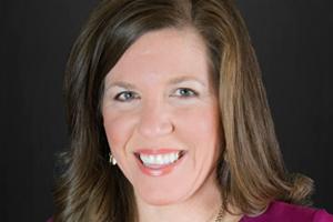 Kate Goering Headshot